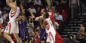 休斯顿火箭密尔沃基雄鹿3换1重磅交易：双方阵容革新展望新赛季